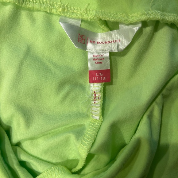 No Boundaries Neon Capri Leggings Large - Picture 2 of 6